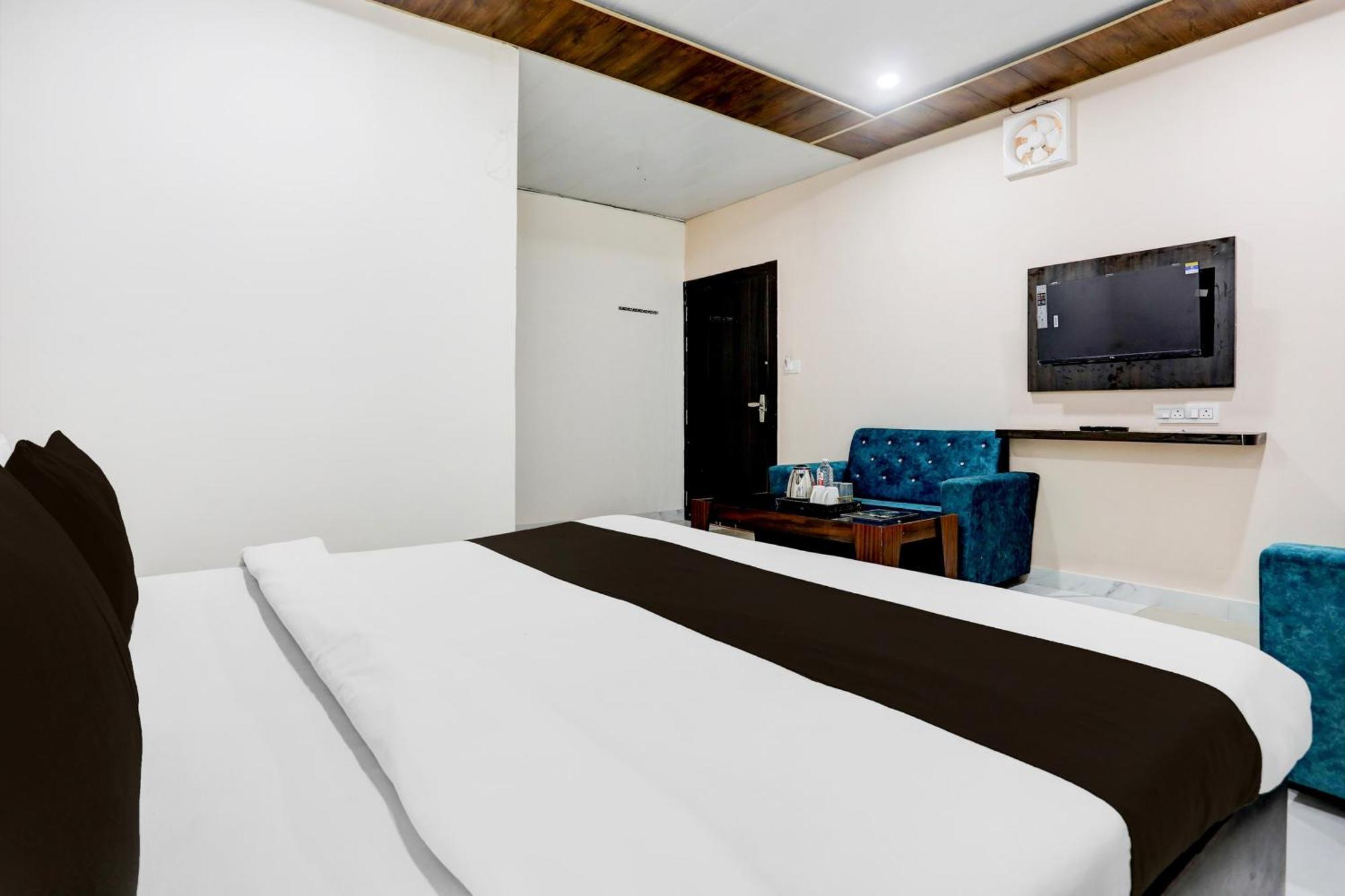 Super Townhouse Gida Near Rto Office Hotel Gorakhpur Exterior foto