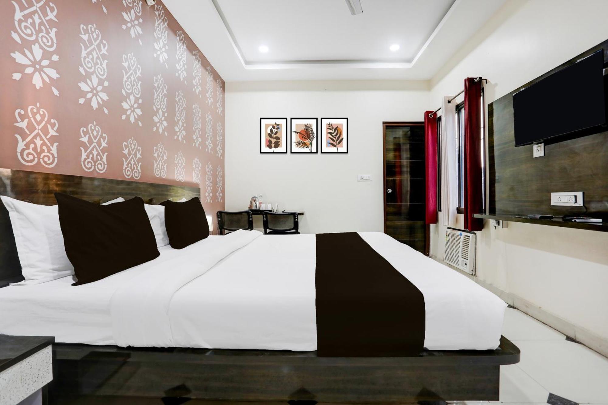 Super Townhouse Gida Near Rto Office Hotel Gorakhpur Exterior foto